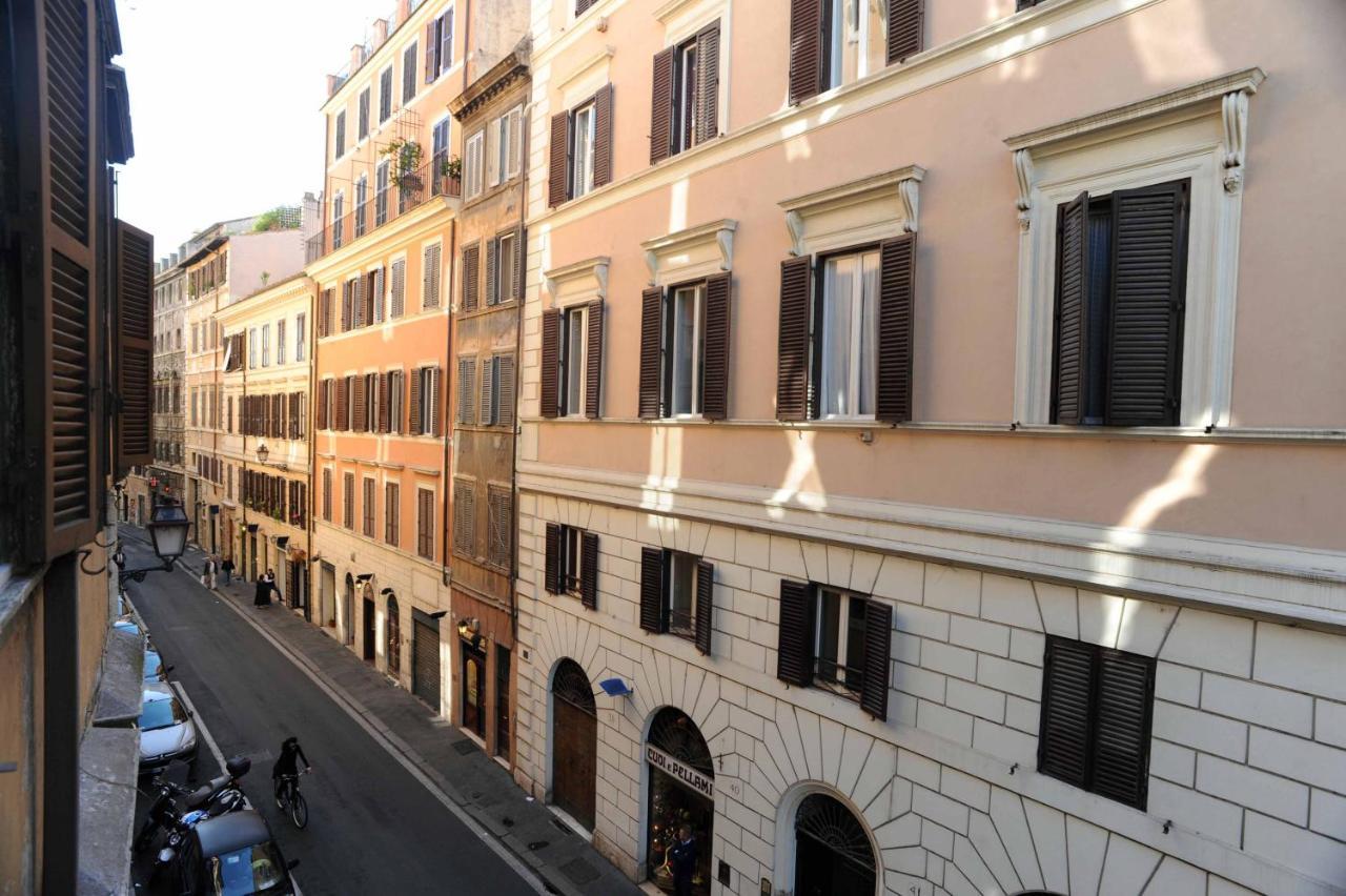 Banchi Vecchi Stay Rooms — Foto 1
